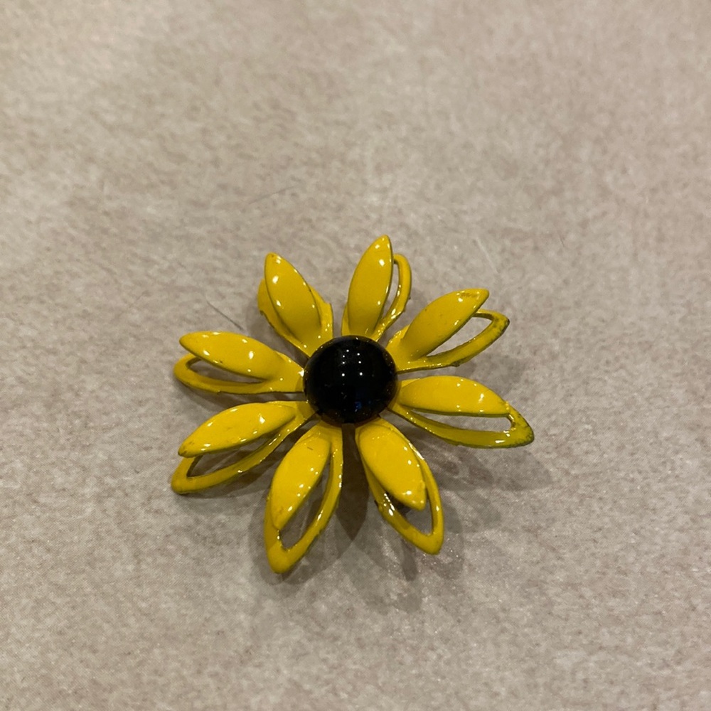 My mom’s jewelry.